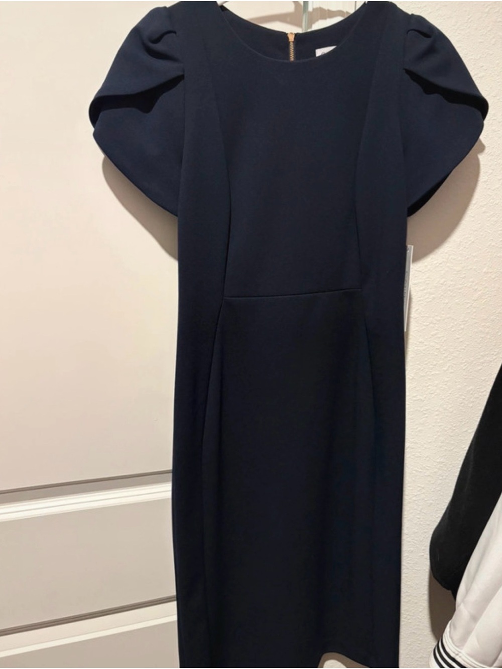 Navy Puff Sleeve Sheath Dress - Unbr
